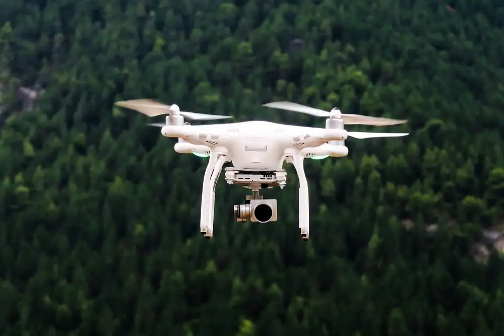 drone med kamera